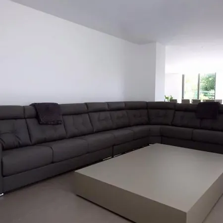 Luxurious In - Private Pool Villa *