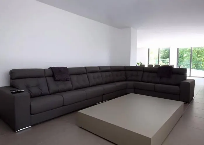 Luxurious In - Private Pool Villa *